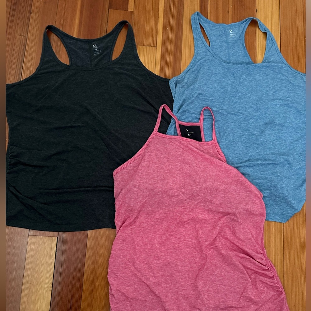 GapFit Maternity Tank Tops